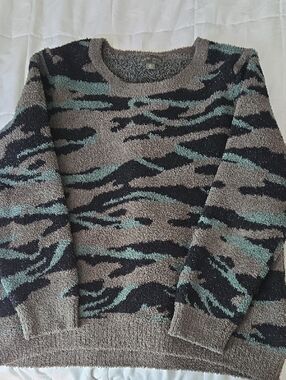 Barefoot Dreams Textured Knit Camouflage Sweater in Taupe, Black & Teal